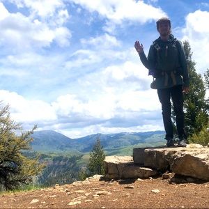 Meet your Posher, Cameron